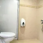 Art House Къща за гости
