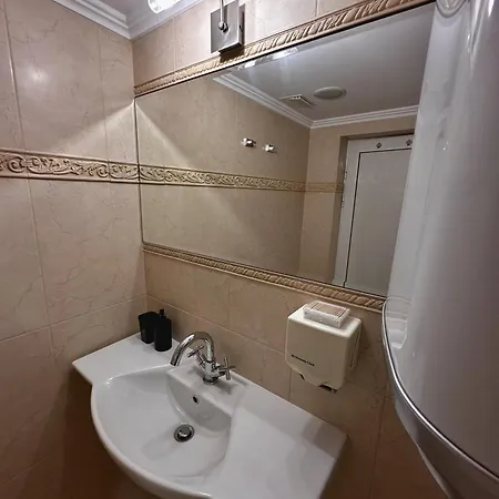 Art House Къща за гости 3*