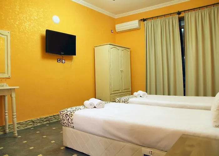 Art House Guest house 3*