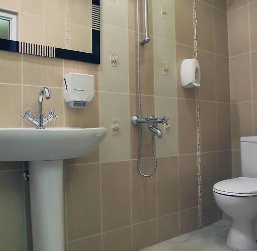 Art House Guest house 3*